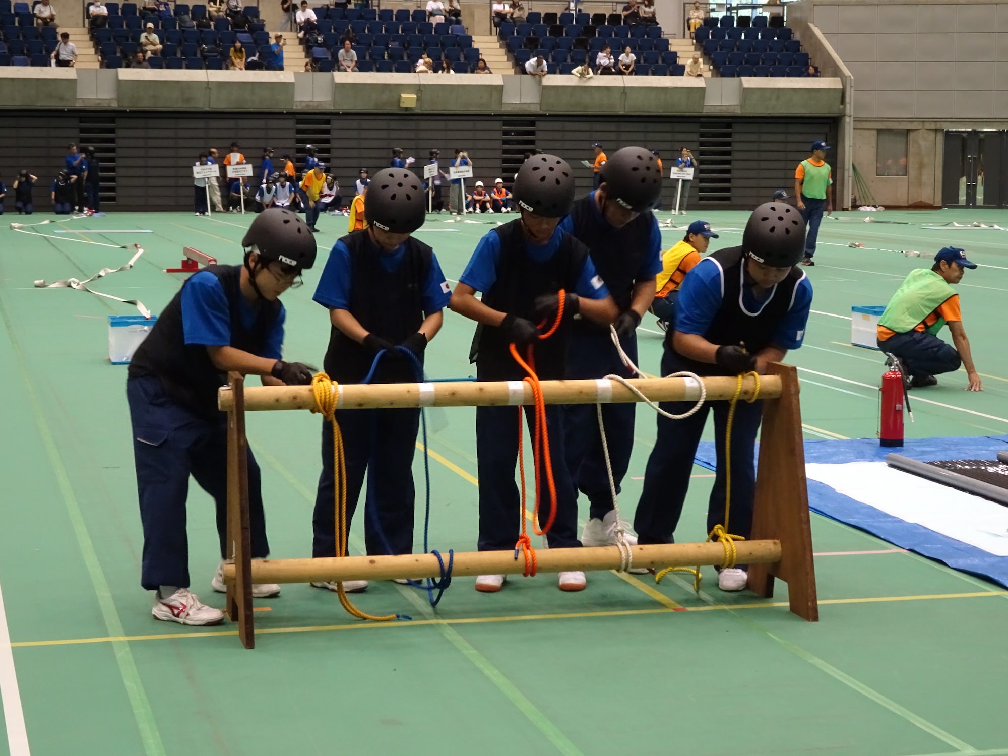 全国少年消防クラブ交流大会合同訓練(障害物競走)